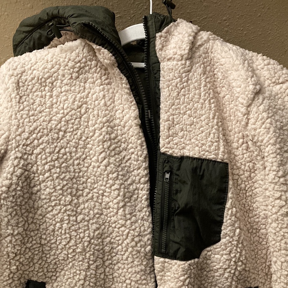 Reversible Puffer Jacket - Picture 6 of 7